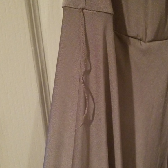 Dress - Picture 4 of 5